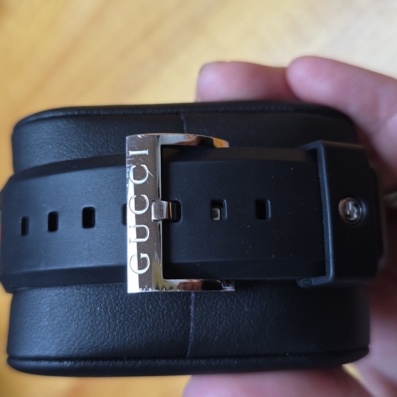 Gucci watch authentic - Picture 5 of 9